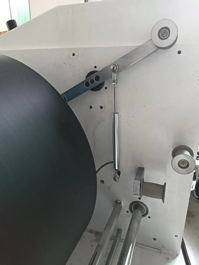 米朗位移傳感器KPM12J系列應(yīng)用案例